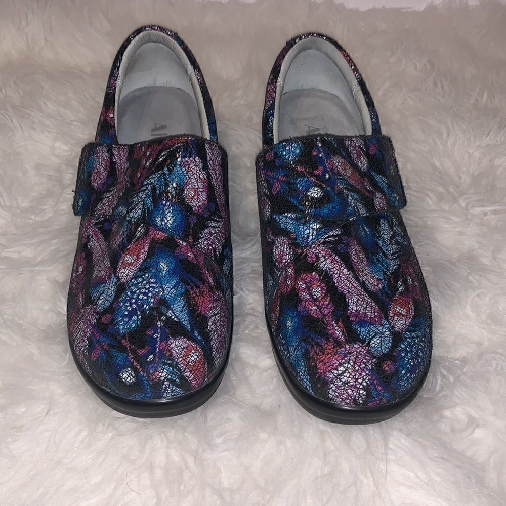 Alegria Women Shoe Lauryn Feather US 9/9.5 , EU 39